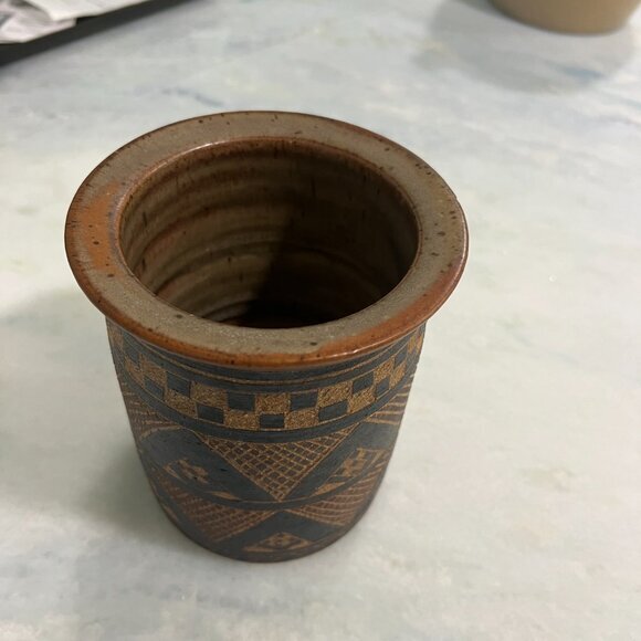 1992 Artisan Vase Deborah DD Tinsman Tribal Ceramic Sgraffito Pottery Art VTG - Picture 6 of 14